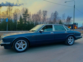 Jaguar Sovereign
