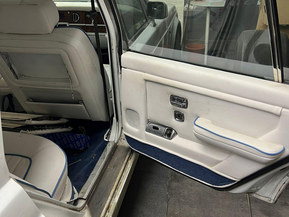 Rolls-Royce Silver Spur