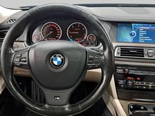 BMW 740