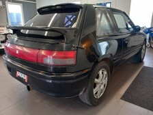 Mazda 323