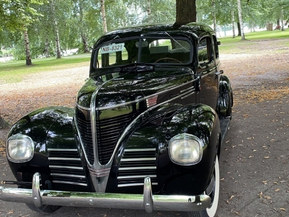 Dodge D8