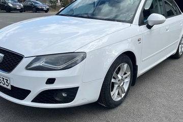 Seat Exeo