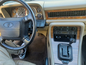 Jaguar Sovereign