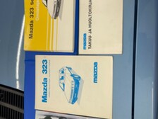 Mazda 323
