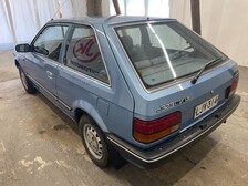 Mazda 323