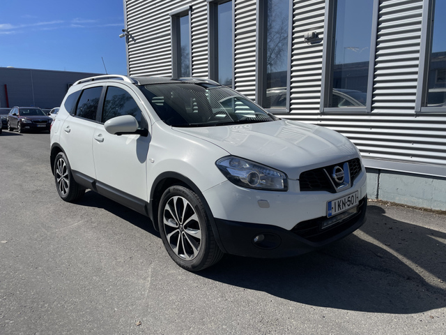 Nissan Qashqai+2