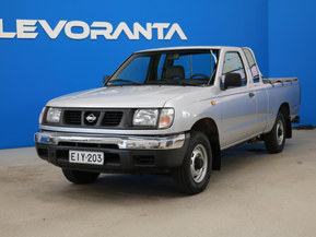 Nissan Pickup