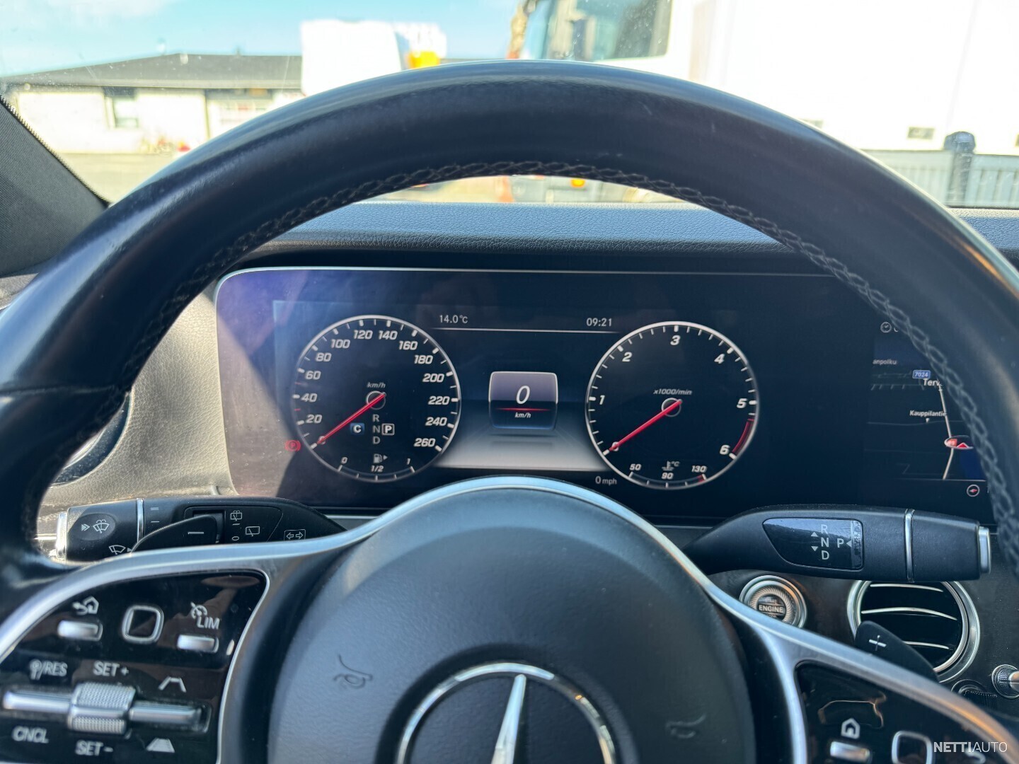 6 / 13