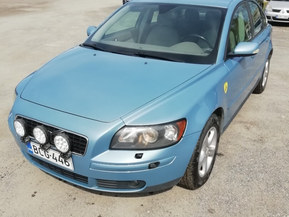Volvo S40