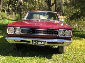 Plymouth Belvedere