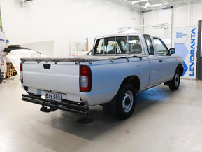 Nissan Pickup