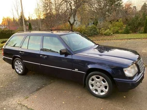 Mercedes-Benz 300