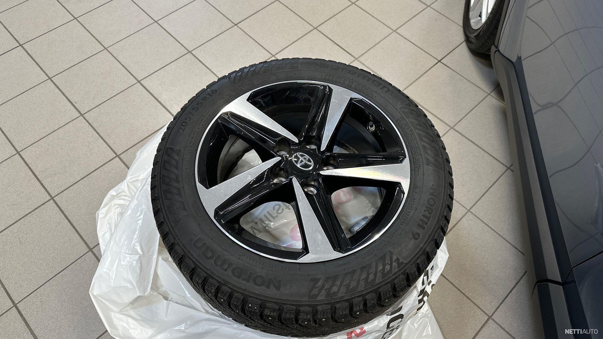 19 / 22
