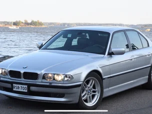 BMW 735