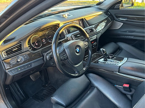 BMW 740