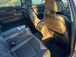 BMW 740