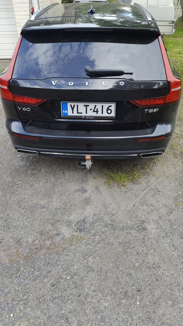 Volvo V60 2020, photo 5/6