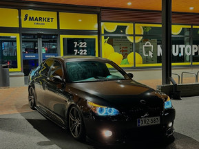BMW 545