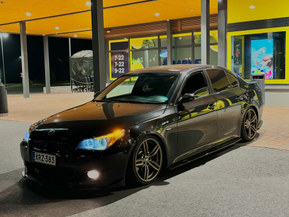 BMW 545