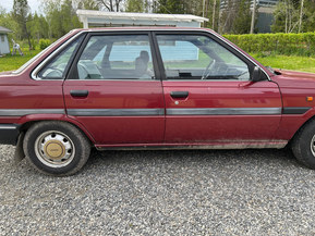 Toyota Carina II