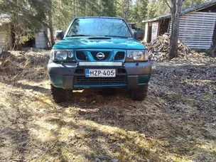 Nissan Terrano II