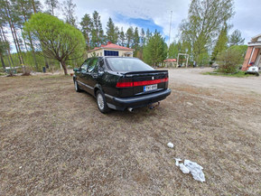 Saab 9000