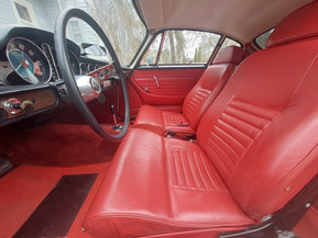 Volvo P1800