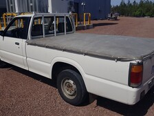 Mazda B2200