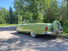 Ford Thunderbird