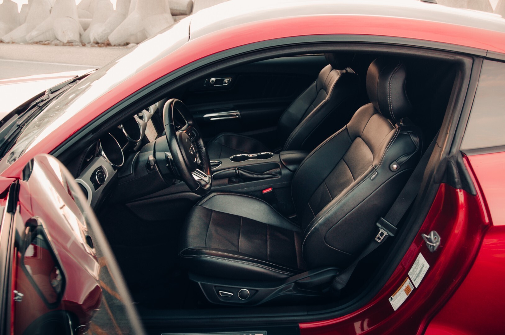 Ford Mustang 5,0 V8 418hv A6 Fastback 2016, kuva 2/9