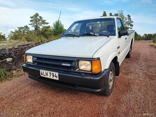 Mazda B2200