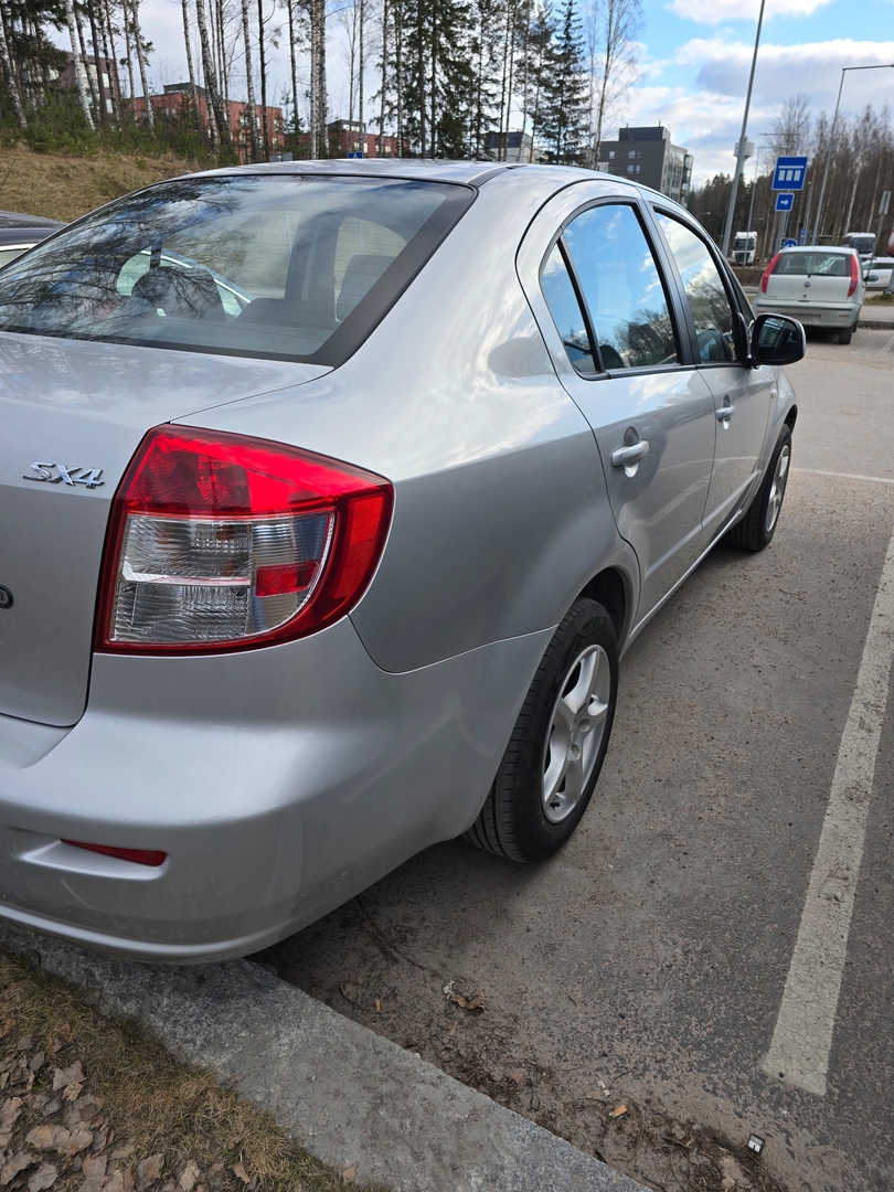 Suzuki SX4 Sedan 1,6 GL 2008, kuva 2/8