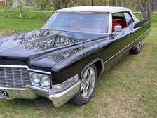 Cadillac De Ville