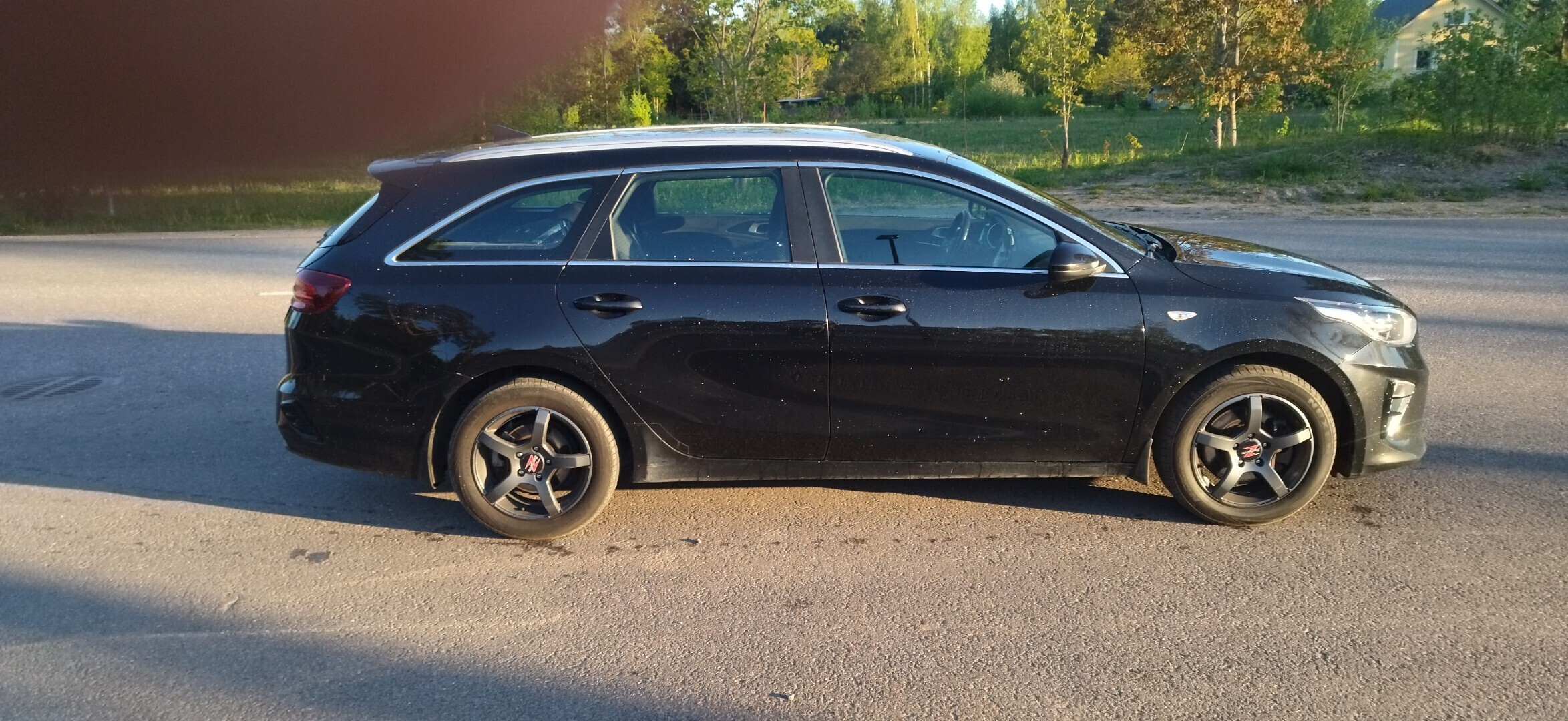 Kia Ceed 2021, bild 2/8