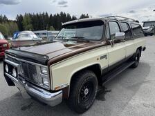 GMC Suburban