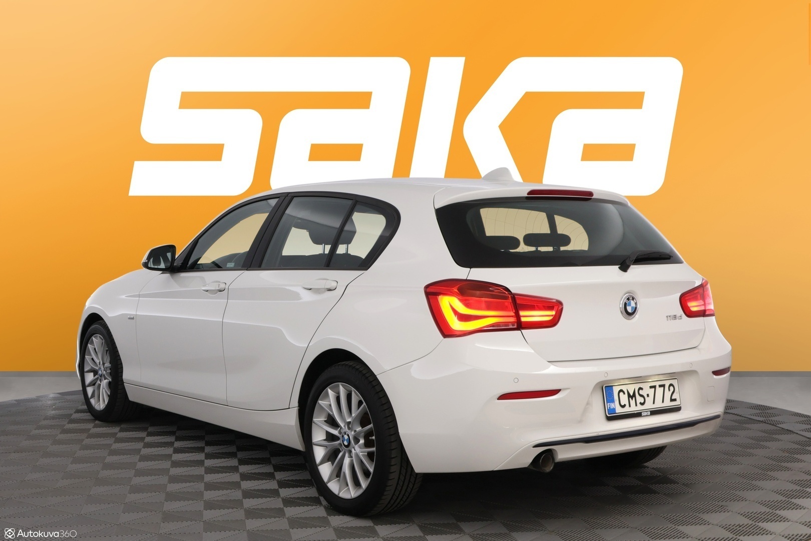 BMW 118 2018, kuva 5/10