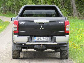 Mitsubishi L200