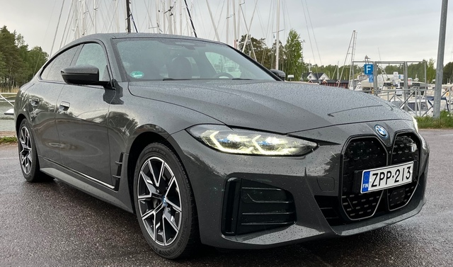 BMW i4