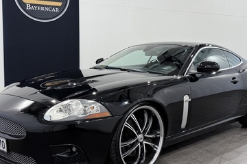 Jaguar XKR