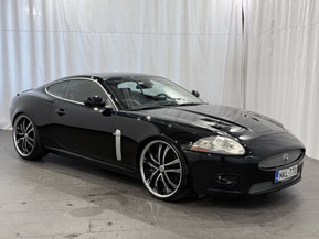 Jaguar XKR