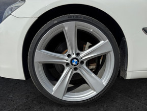 BMW 740