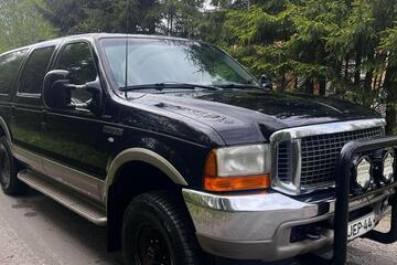 Ford Excursion