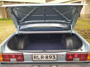 Subaru Leone