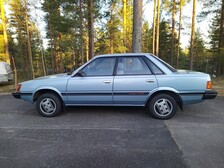 Subaru Leone