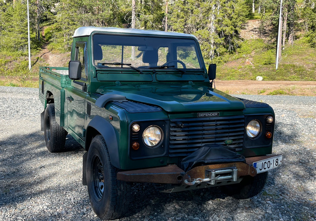 Land Rover Defender