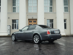 Maserati Quattroporte