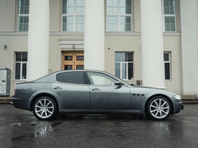 Maserati Quattroporte