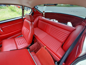 Volvo P1800