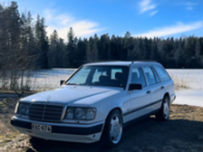 Mercedes-Benz 230