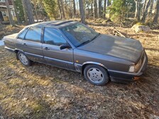 Audi 200